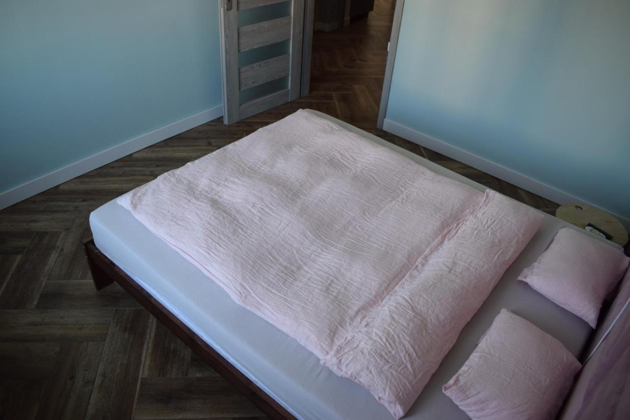 Apartament 3 Pokoje Balkon 50M2 Wyposazone Parking Breslávia Exterior foto
