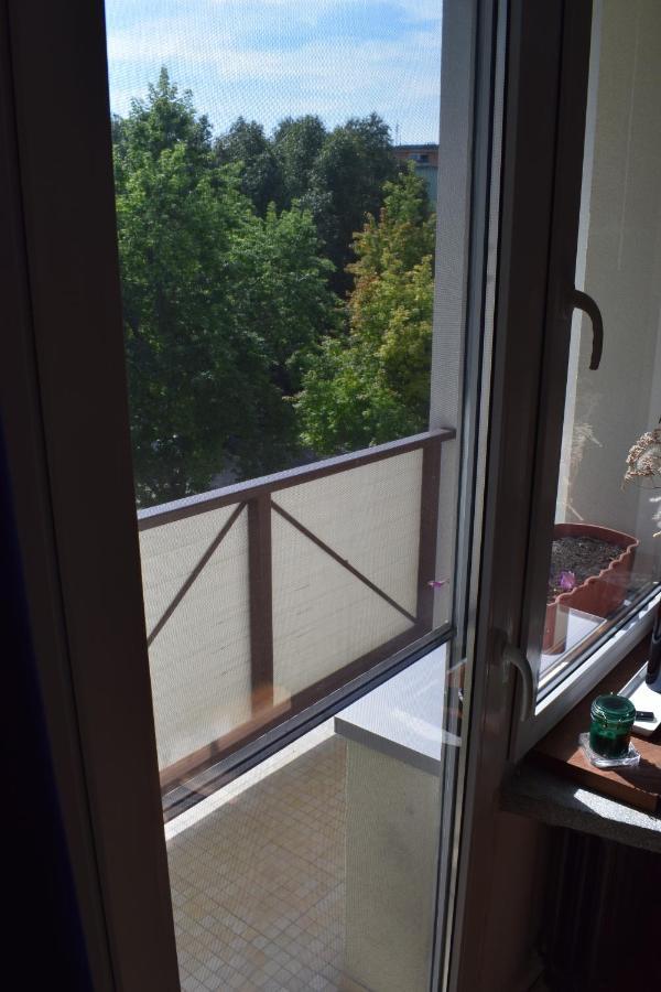 Apartament 3 Pokoje Balkon 50M2 Wyposazone Parking Breslávia Exterior foto