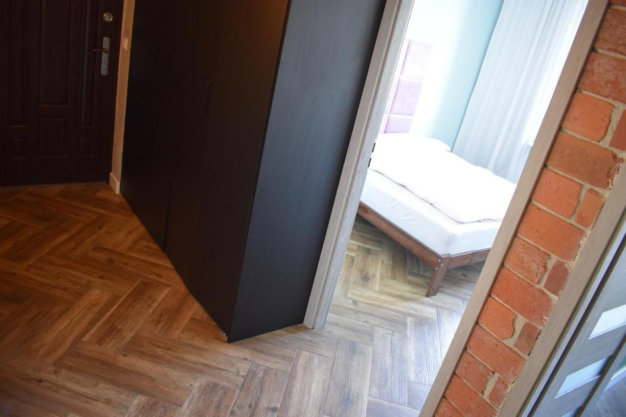 Apartament 3 Pokoje Balkon 50M2 Wyposazone Parking Breslávia Exterior foto